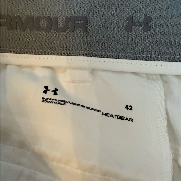 Under Armour Men’s White HeatGear Golf Shorts Size 42 - Picture 4 of 4